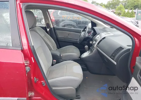 2011 Nissan Sentra 2.0S z USA, uszkodzony, nr VIN 3N1AB6AP1BL611922